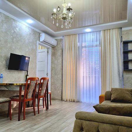 Sea Apartment Μπατούμι Εξωτερικό φωτογραφία